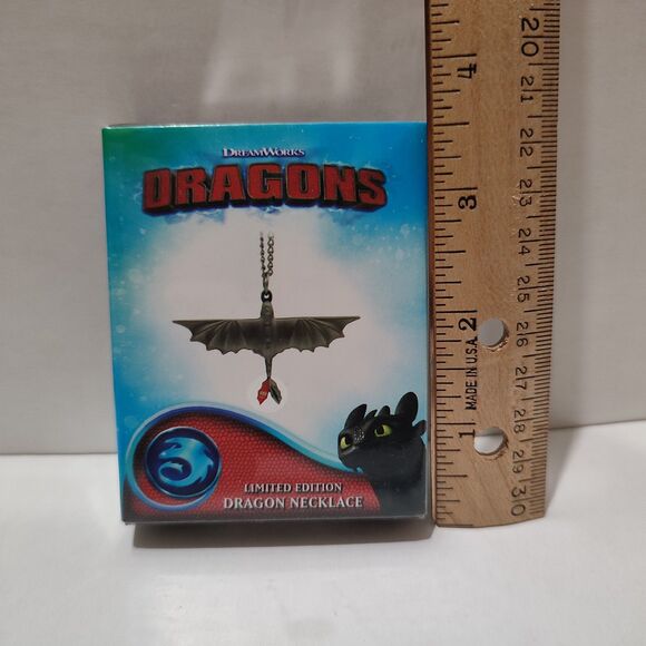 How to Train Your Dragon Limited Edition Toothless Necklace Official Pendant - Picture 3 of 4